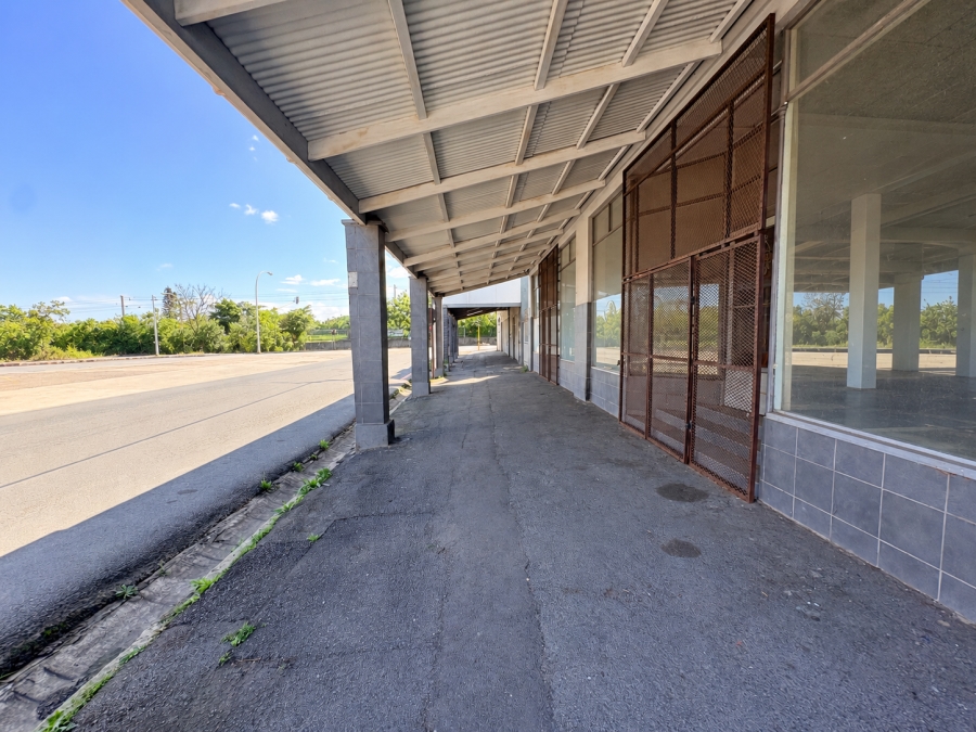 Commercial Property for Sale in Vincent Eastern Cape